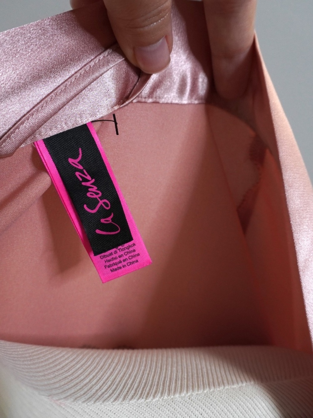 LA SENZA Bridesmaid Satin Robe, Size S/M - Picture 5 of 6